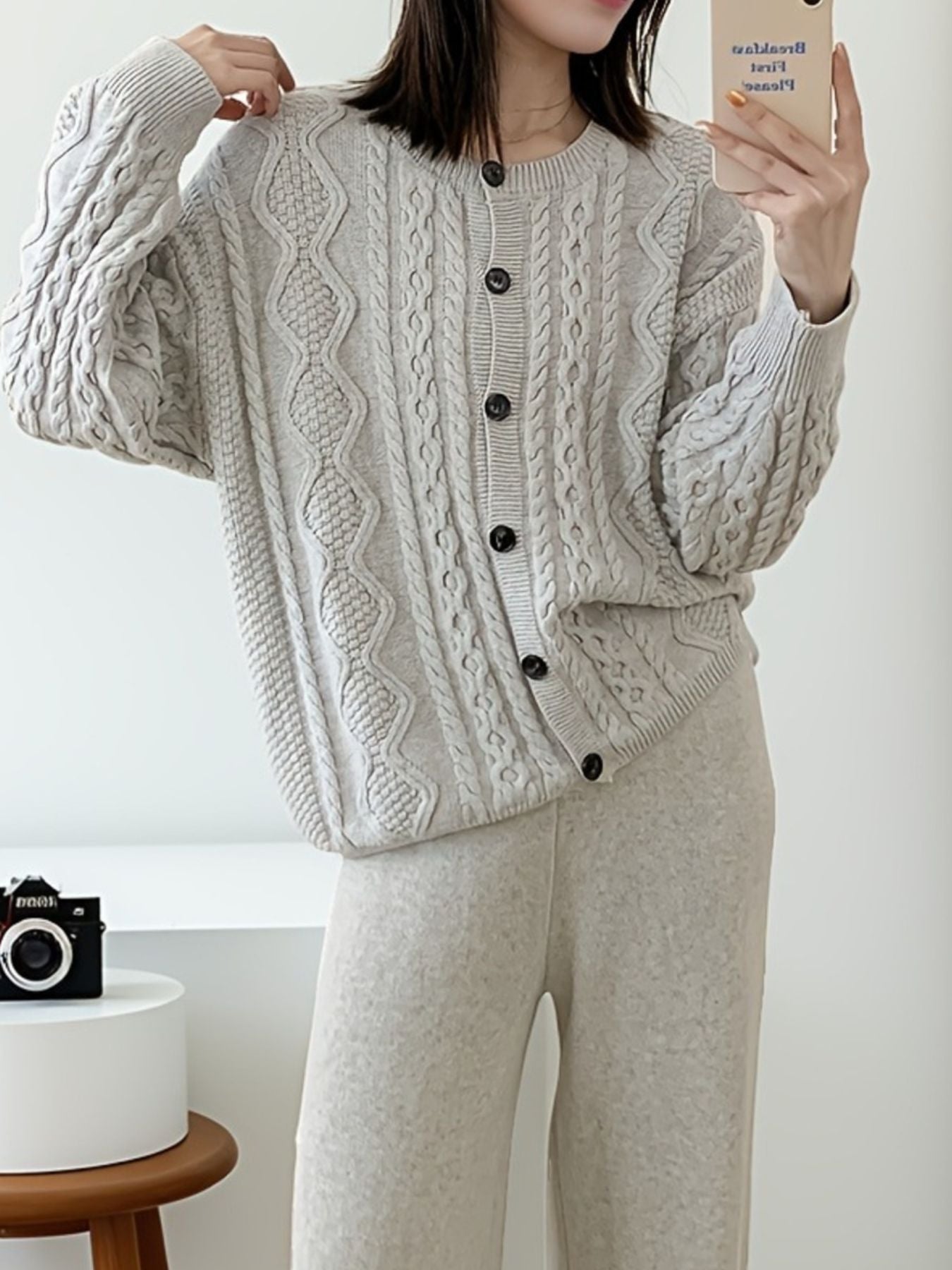 7eeee8fc-dc84-402e-8908-c8edec402eee-Max