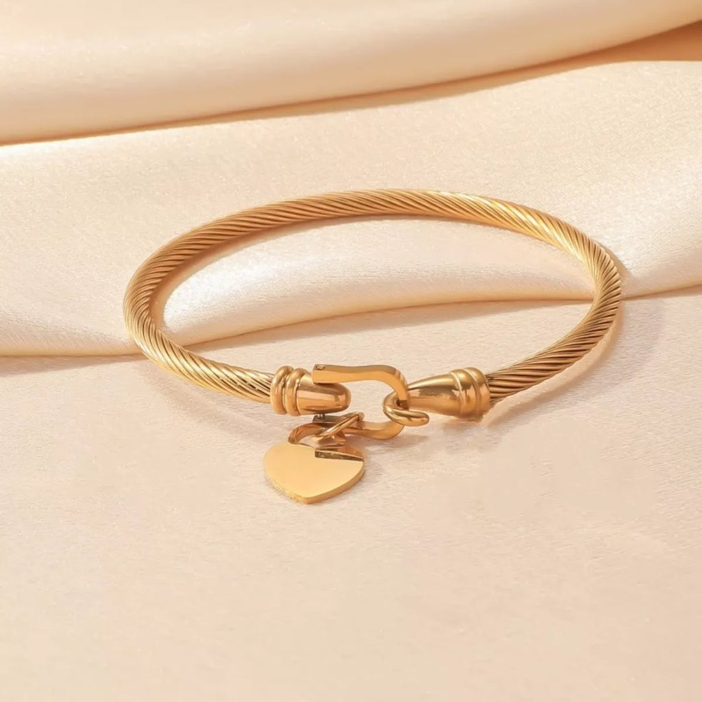 b86910ea-884b-40d7-9584-5831a9ed3829-Max-Origin